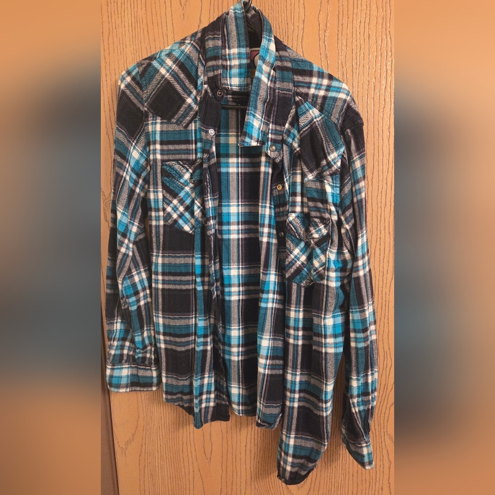 Plaid Flannel Shirt in Blue and Black
